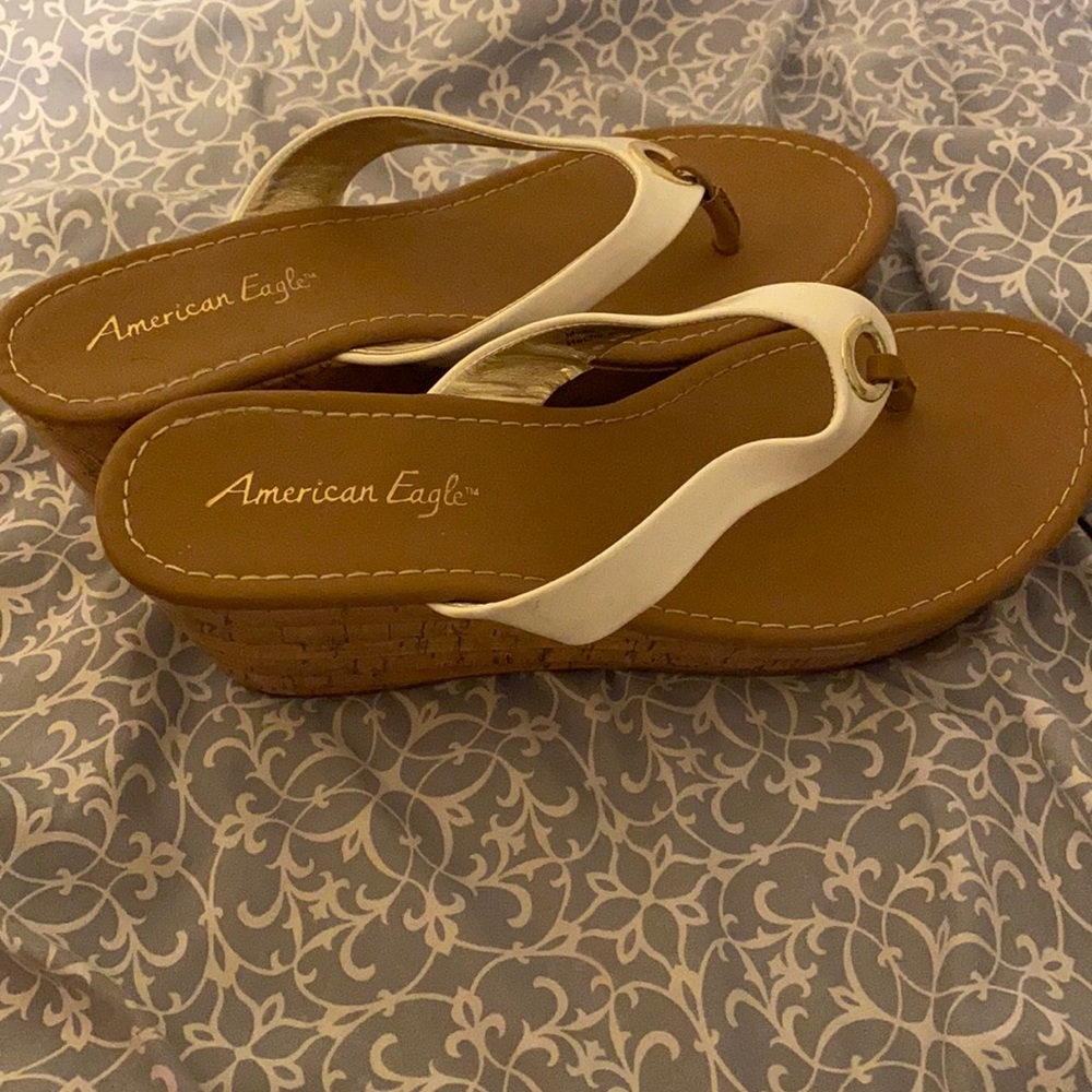 American Eagle wedge. Size 9